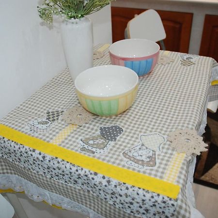Casa Vacanze Toto Sapore ตอร์เร อันนุนซิอาตา ภายนอก รูปภาพ