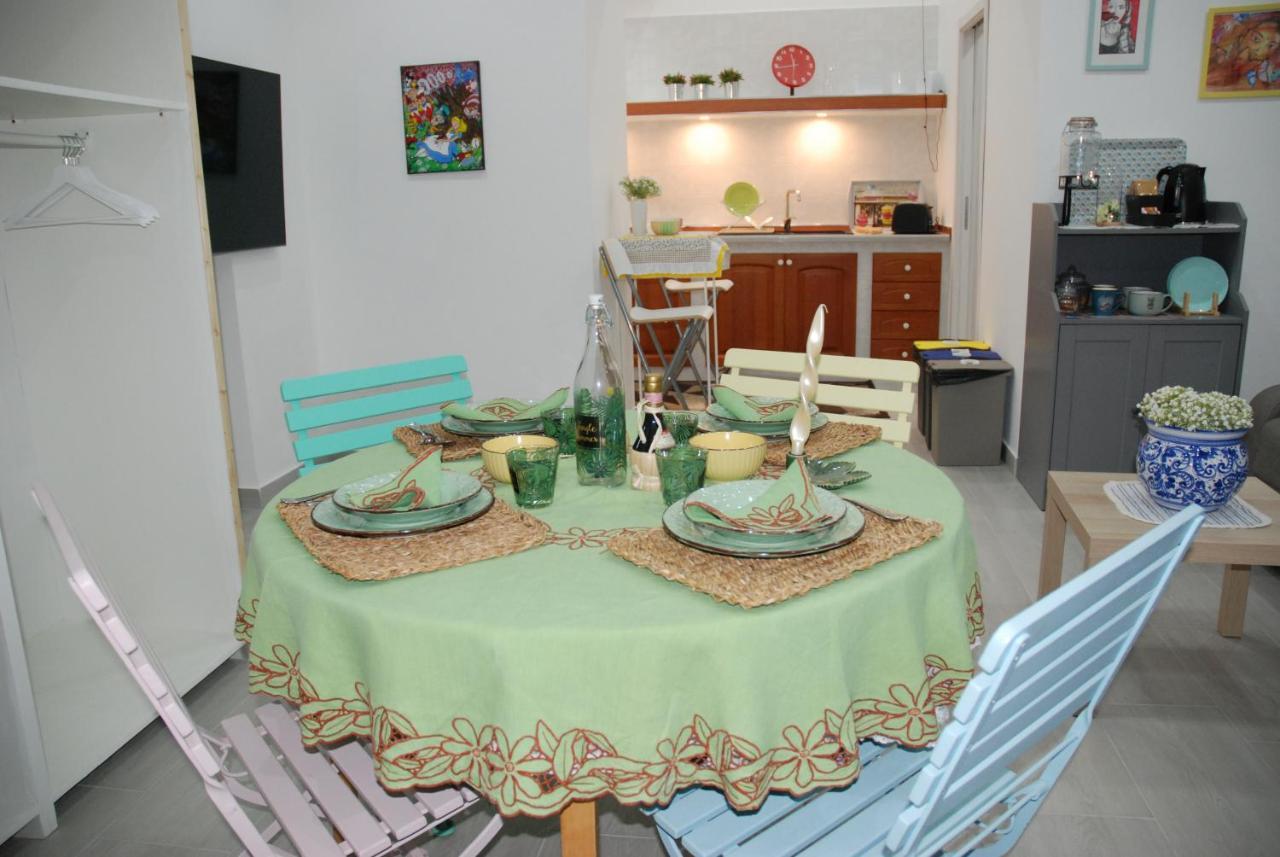 Casa Vacanze Toto Sapore ตอร์เร อันนุนซิอาตา ภายนอก รูปภาพ